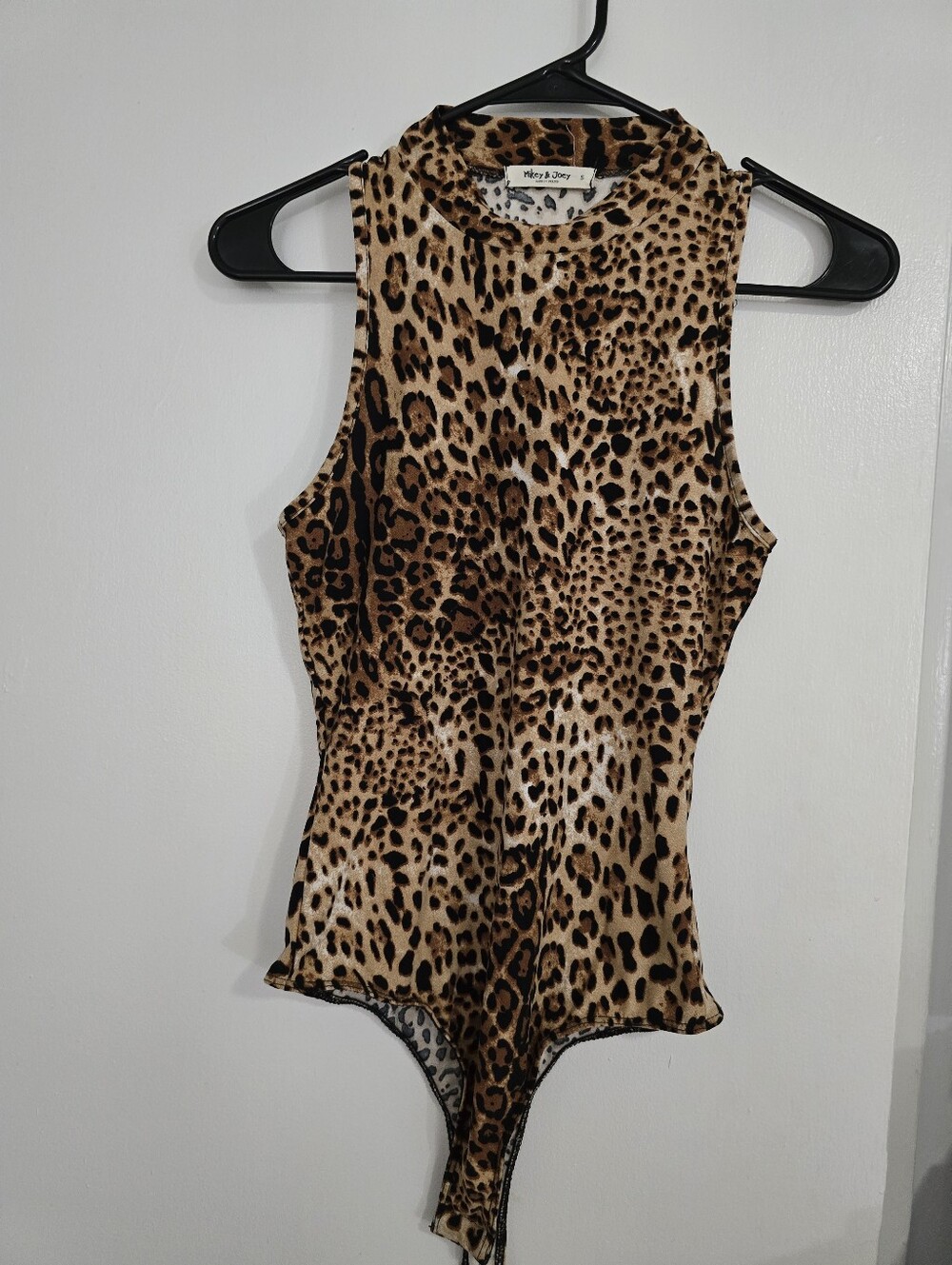 Alice & Joy Leopard Print Sleeveless Bodysuit - Brown